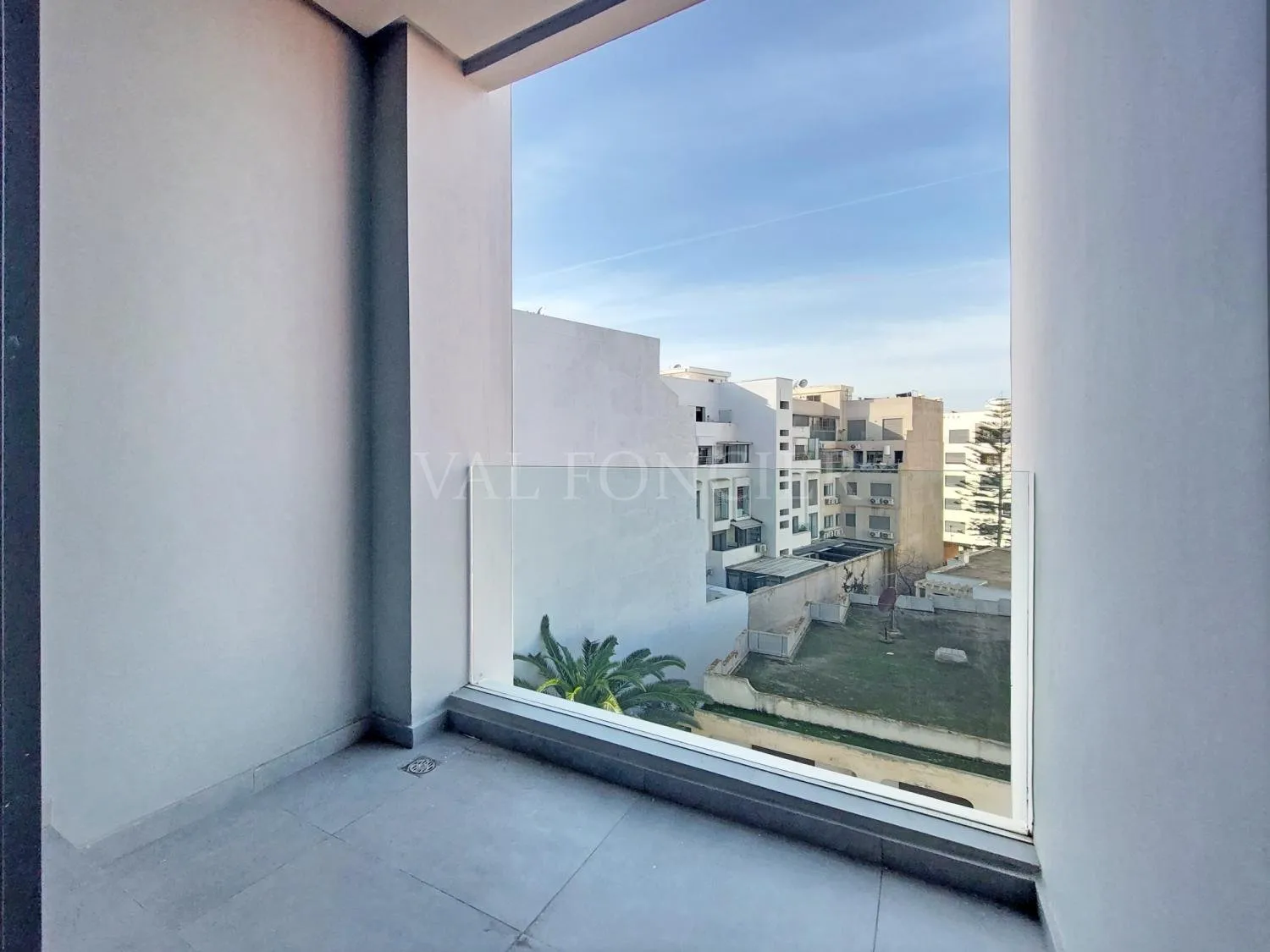 Location appartement neuf moderne 2chambres avec terrasse Les Princesses, Casablanca - الدار البيضاء (2)