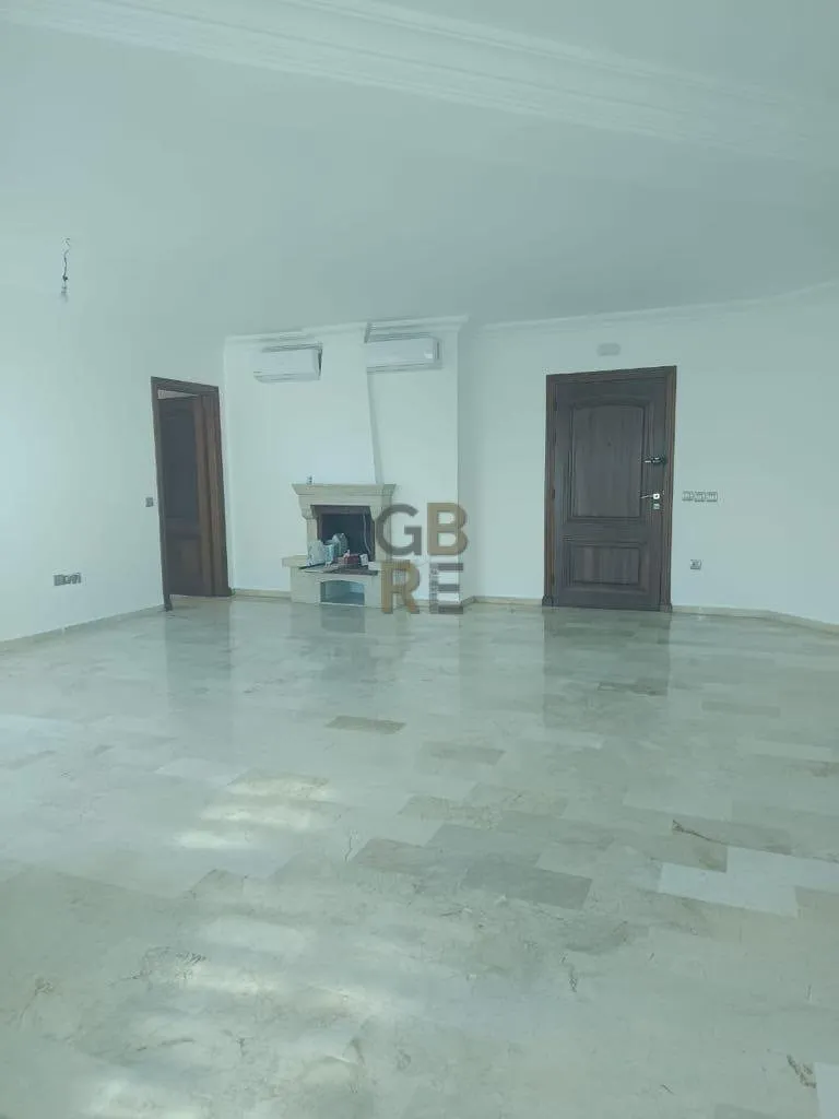 Superbe appartement à louer sans vis-à-vis très ensoleiller à Hay Riad - الرباط