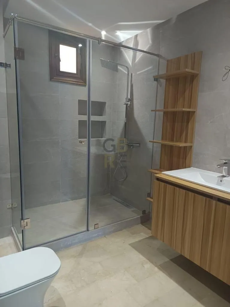 Superbe appartement à louer sans vis-à-vis très ensoleiller à Hay Riad - الرباط (4)