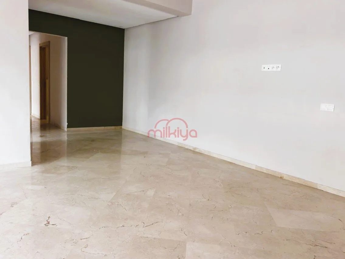 Location Appartement à Casablanca - الدار البيضاء (2)