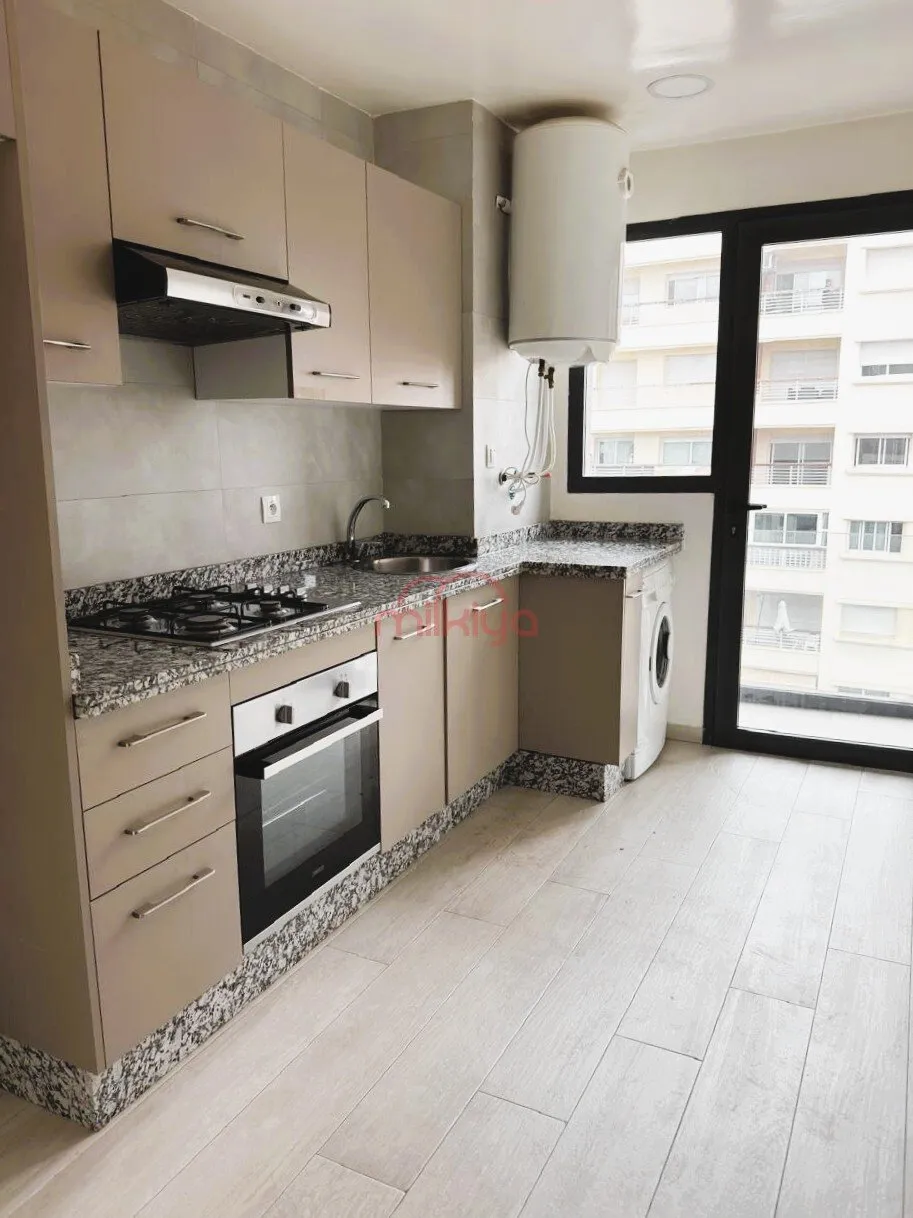 Location Appartement à Casablanca - الدار البيضاء (4)