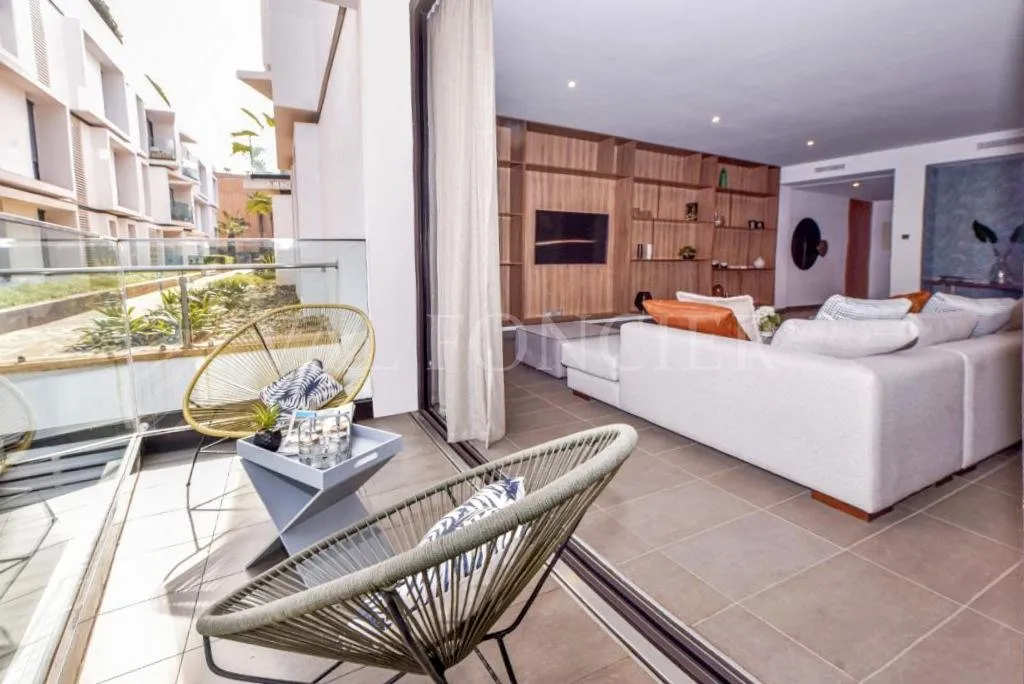Location luxueux appartement meublé moderne 3chambres avec terrasse, Ain Diab - الدار البيضاء (2)