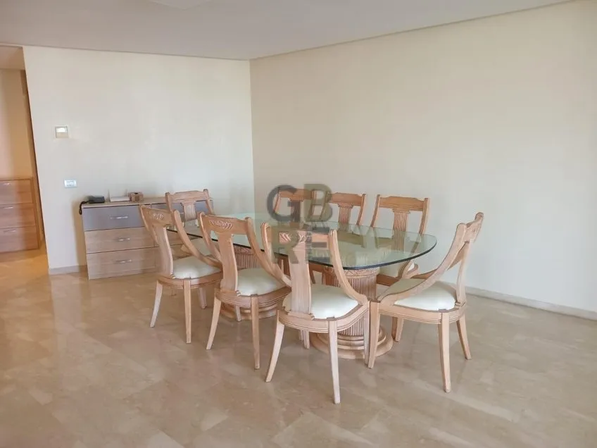 Magnifique appartement Meublé sans vis-à-vis, avec 3 façades à louer - الرباط (4)