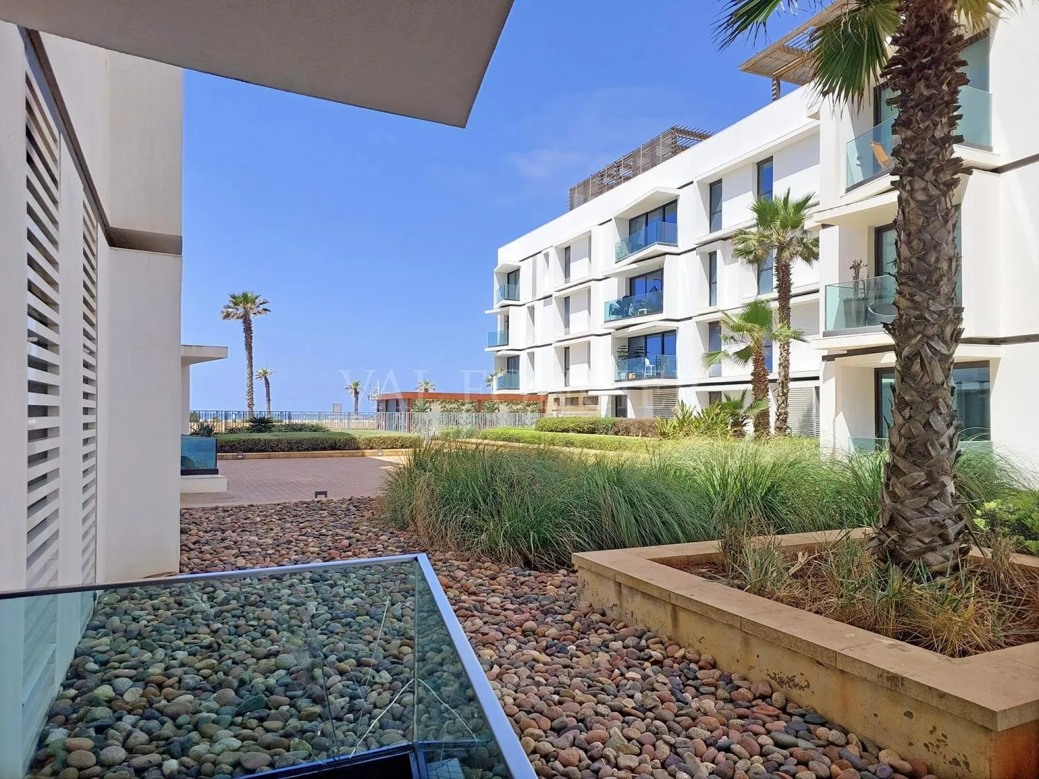 Location appartement 2chambres avec terrasse et vue mer Anfa Place - الدار البيضاء (3)