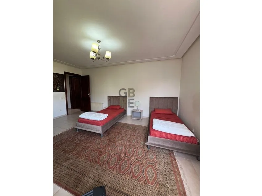 Magnifique appartement meublée très ensoleillée avec 2 façades sans -vis-à-vis - الرباط (3)