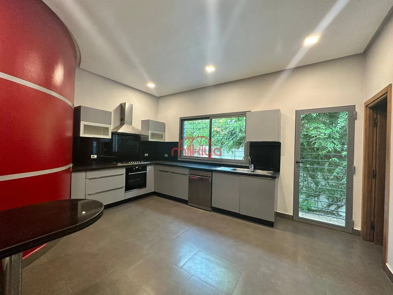 Location Villa à Casablanca - الدار البيضاء (4)