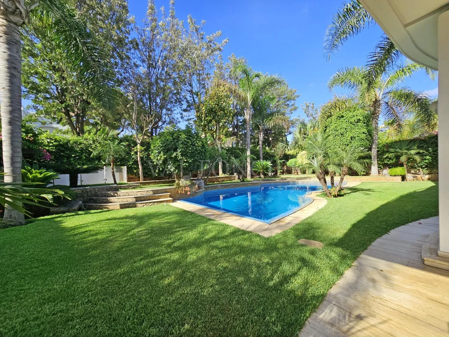 Location superbe villa 1000m2 4suites avec piscine Californie, Casablanca - الدار البيضاء (2)