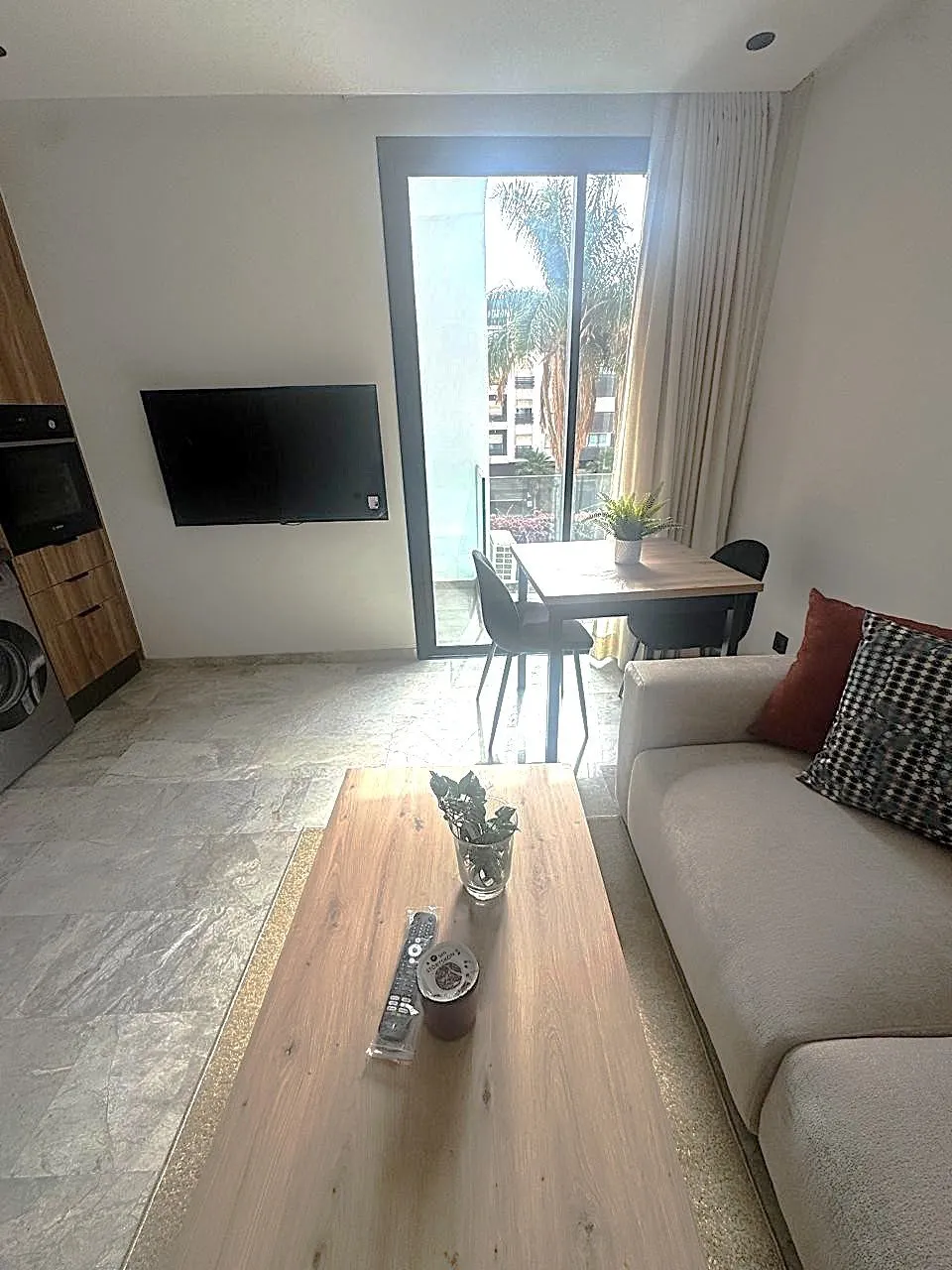 COQUETTE APPARTEMENT / PALMIER - الدار البيضاء (3)