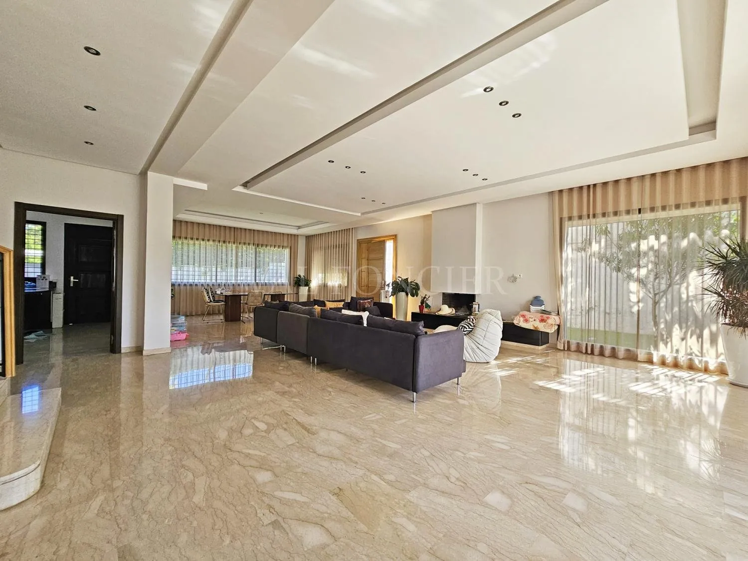 Location villa moderne 4suites avec piscine Ain Diab, Casablanca - الدار البيضاء (3)