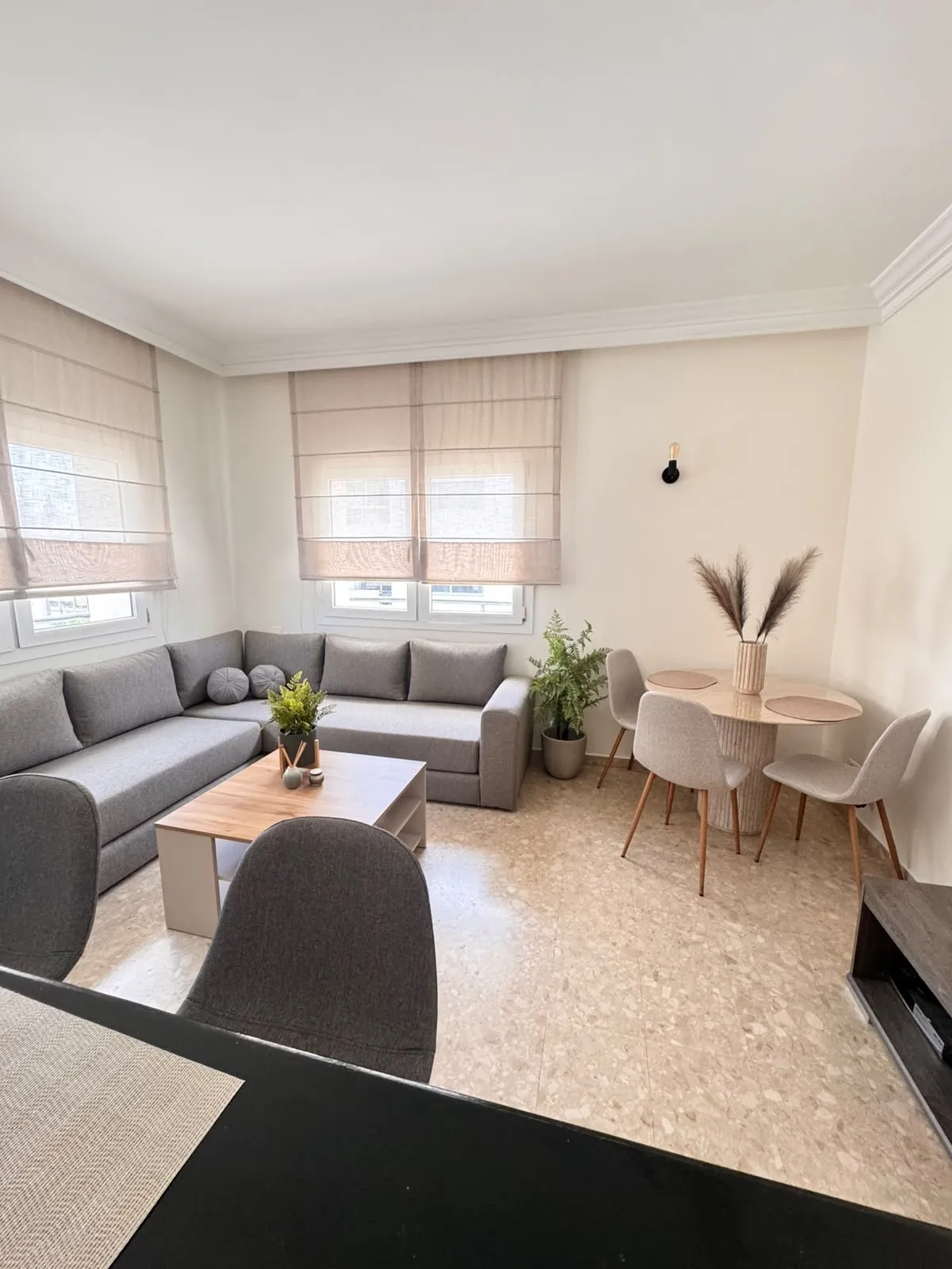 2 CHAMBRES MEUBLE RENOVE PLEIN COEUR DE GAUTHIER - الدار البيضاء (3)