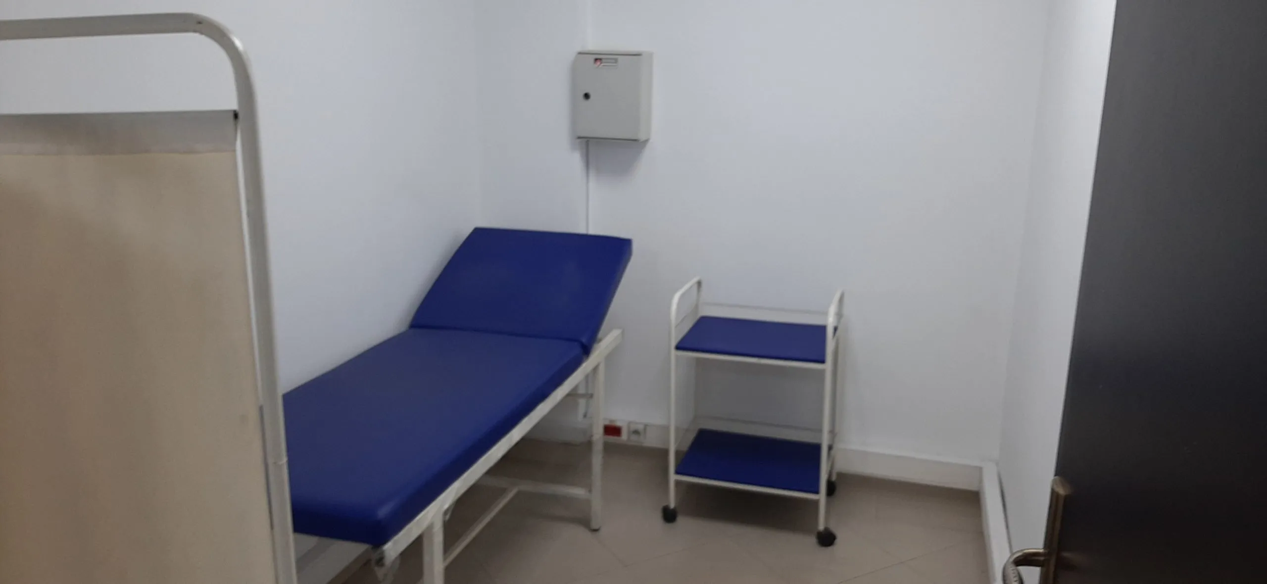 Immeuble professionnel d une surface exploitable de 1650 m2 a la location quartier maarif - الدار البيضاء (3)