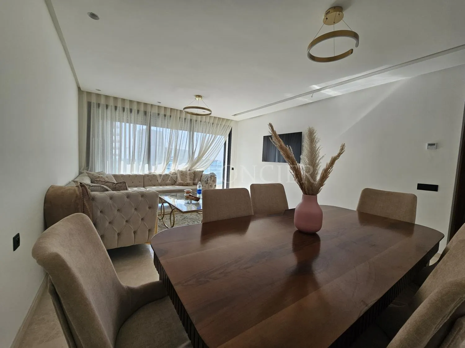 Location appartement 2chambres avec terrasse sans vis à vis, Casablanca Finance City - الدار البيضاء (4)