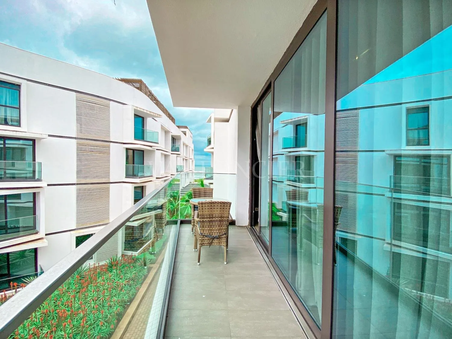 Location appartement luxueux meublé 186m2 3chambres à Ain Diab, Casablanca - الدار البيضاء (2)