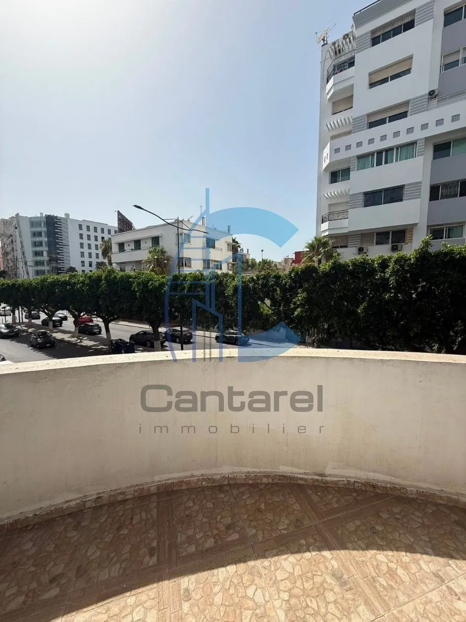 LOCATION APPARTEMENT RACINE - الدار البيضاء