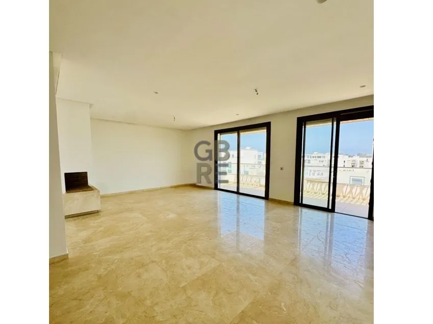Penthouse vide à louer à l'Orangeraie Souissi - الرباط