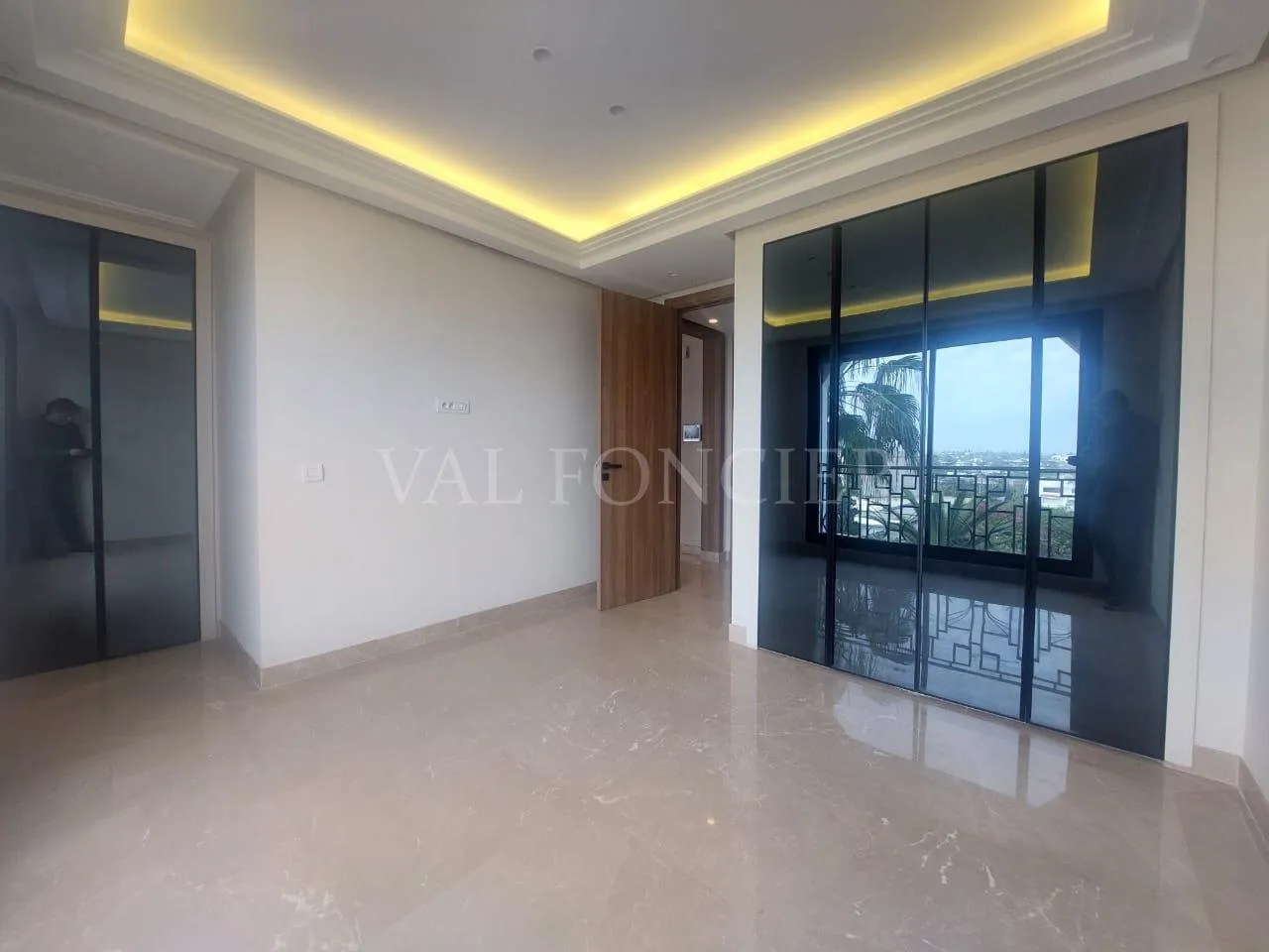 Location appartement Haussmannien Moderne 83m2 Ain Diab, Casablanca - الدار البيضاء