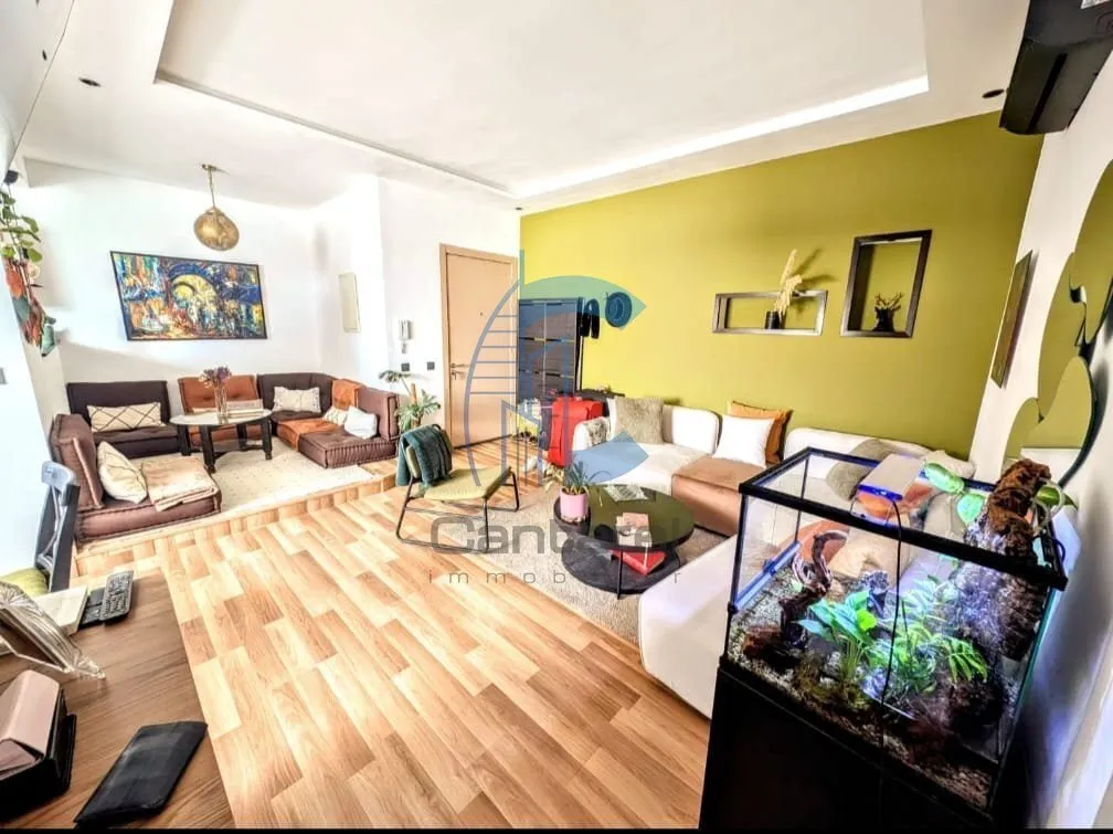 LOCATION APPARTEMENT vide PALMIER - الدار البيضاء