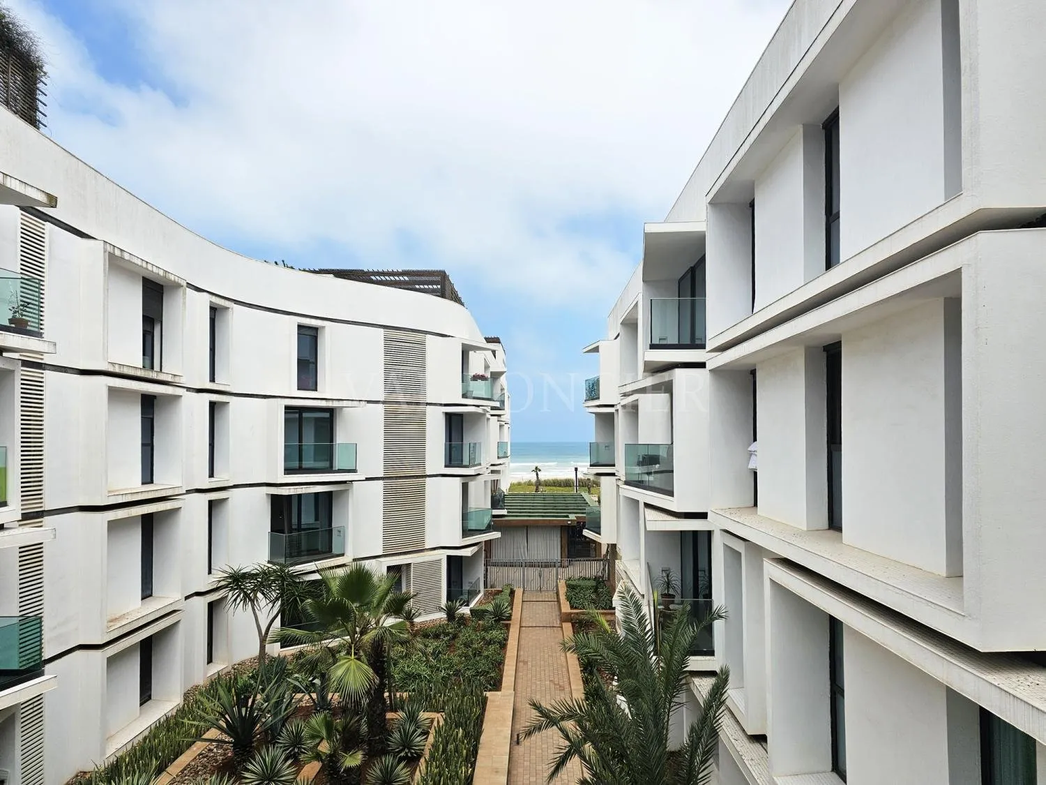Luxueux appartement meublé 160m2 avec vue mer à Anfa Place, Casablanca - الدار البيضاء (4)