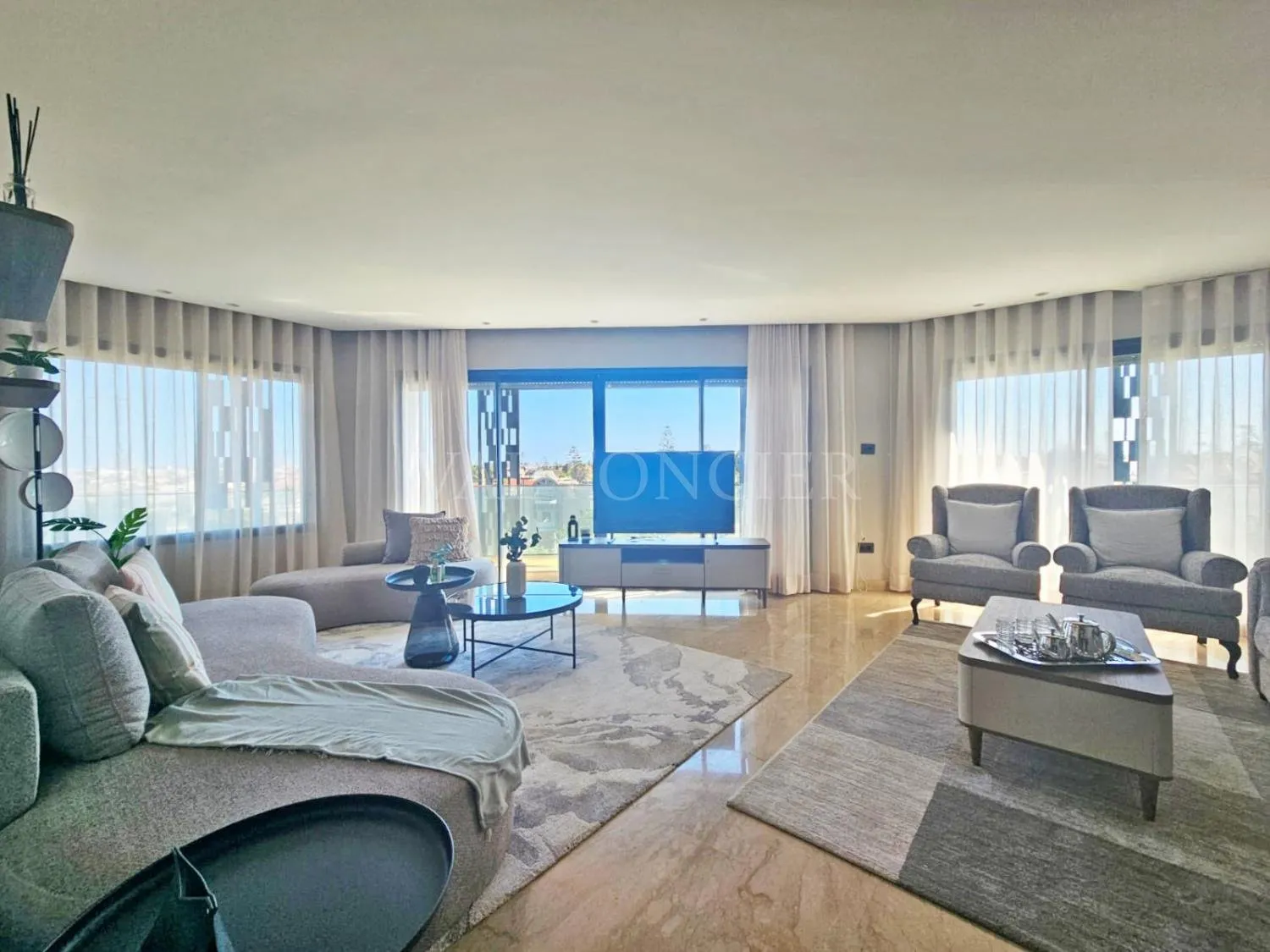 Location appartement meublé 3chambres sans vis-à-vis Californie, Casablanca - الدار البيضاء