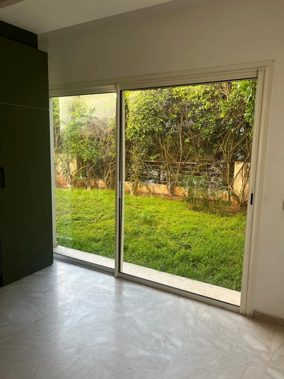 Location superbe appartement rez de jardin 3chambres Ain Diab, Casablanca - الدار البيضاء