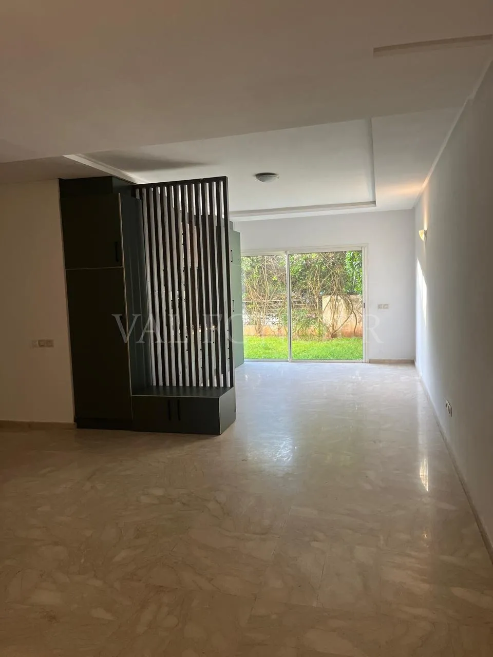 Location superbe appartement rez de jardin 3chambres Ain Diab, Casablanca - الدار البيضاء (4)