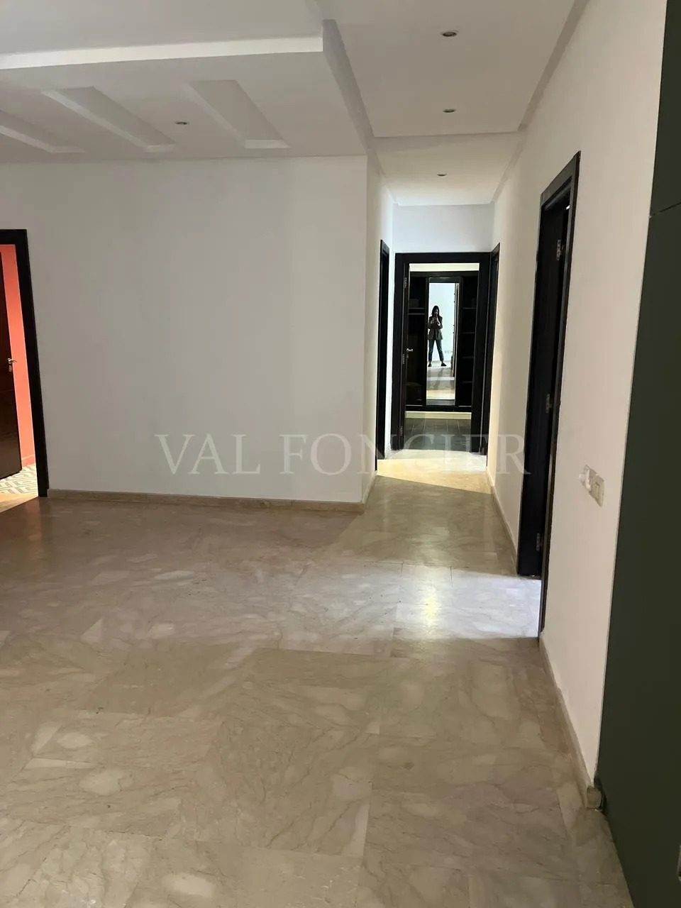 Location superbe appartement rez de jardin 3chambres Ain Diab, Casablanca - الدار البيضاء (3)