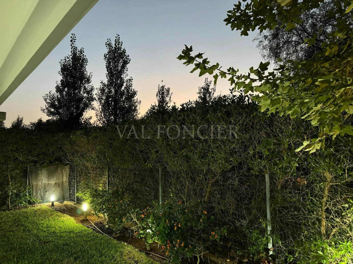 Location rez de jardin meublé 2chambres Ville Verte Bouskoura - الدار البيضاء