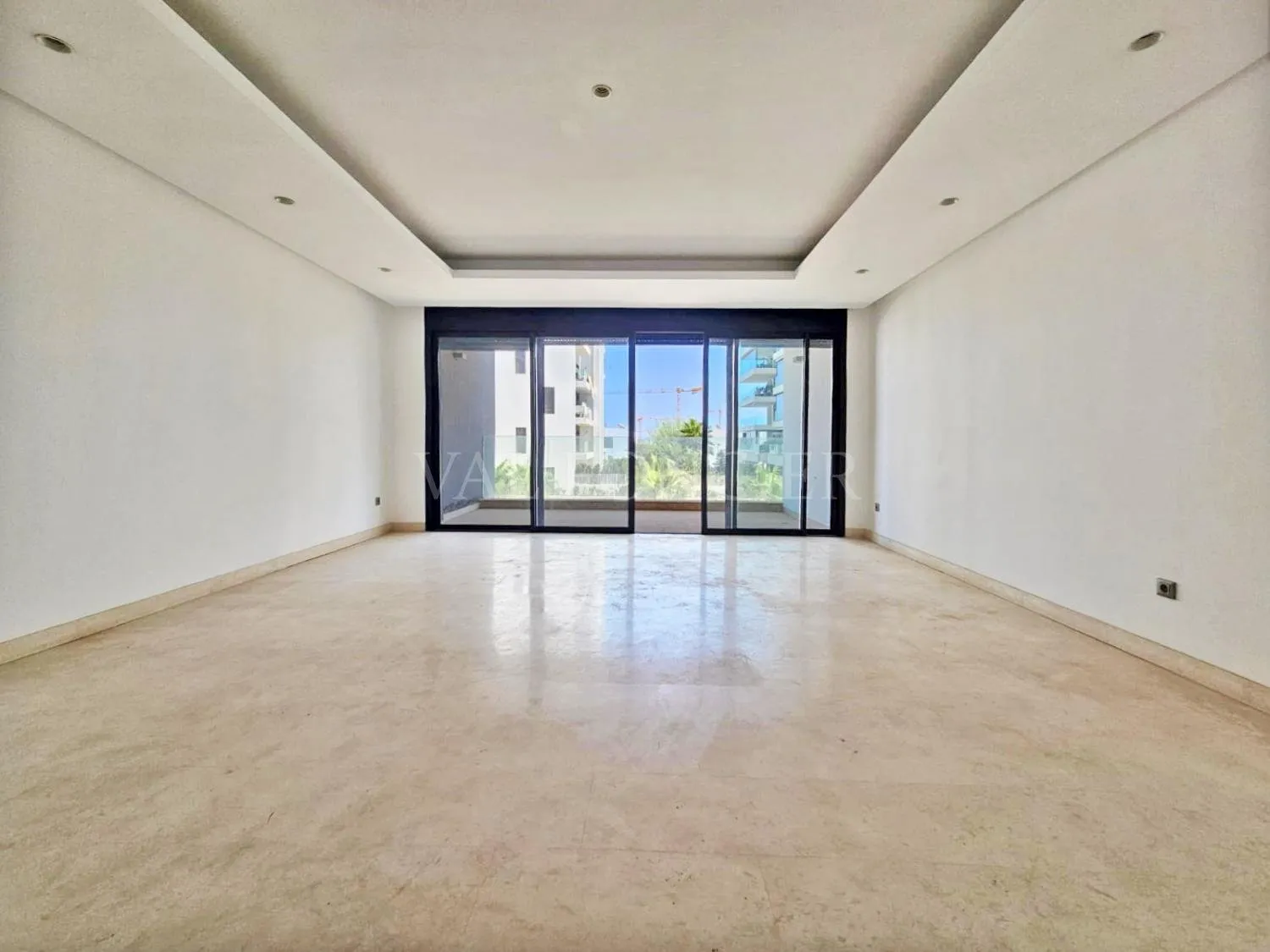 Appartement moderne 2chambres avec Terrasse à louer à Ain Diab, Casablanca - الدار البيضاء (2)