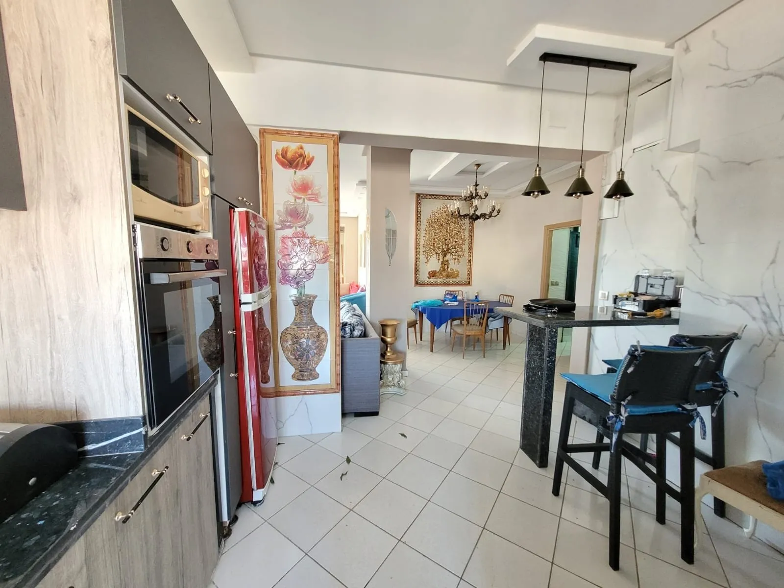 BEL APPT MEUBLE ETAGE ELEVE -CENTRE VILLE- - الدار البيضاء (4)