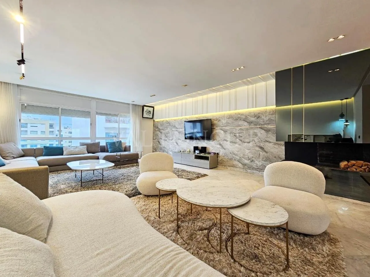 Location luxueux appartement meublé moderne 2chambres à Racine, Casablanca - الدار البيضاء (2)