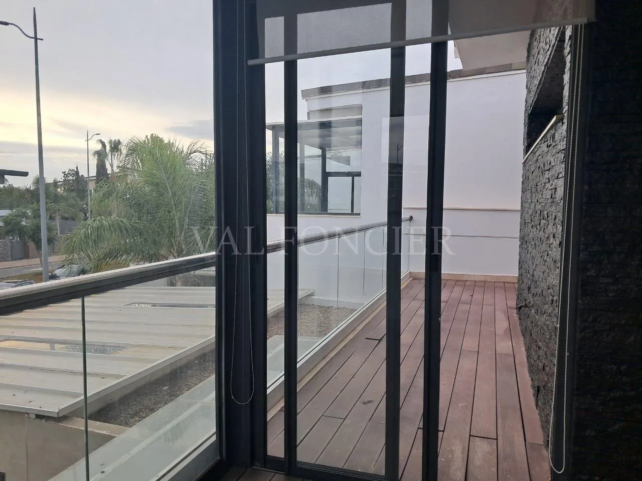 Location villa 3chambres avec piscine Bouskoura, Casablanca - الدار البيضاء (4)