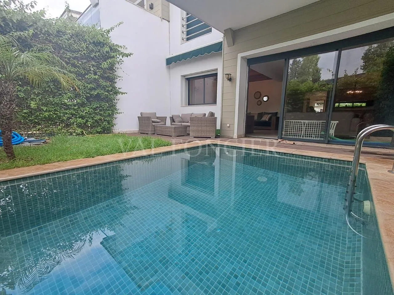 Location villa meublée 4chambres avec piscine Bouskoura, Casablanca - الدار البيضاء