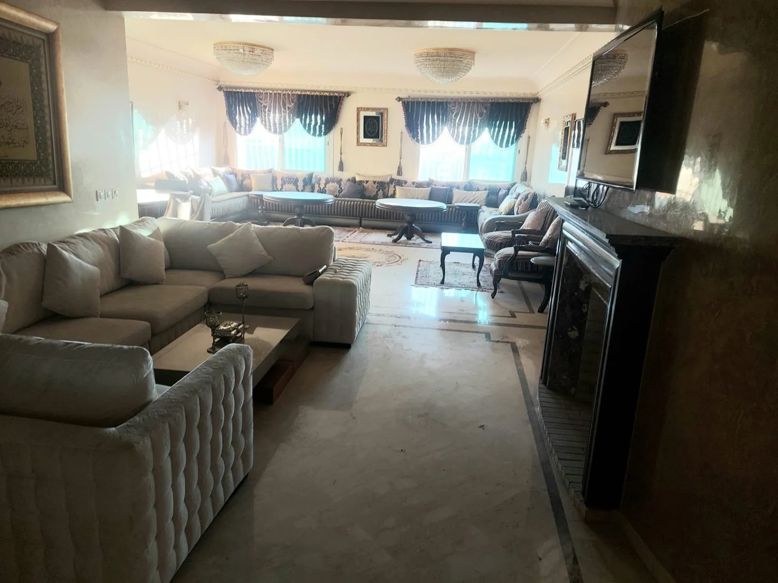 APPARTEMENT A LOUER MEUBLE A RACINE - الدار البيضاء (2)