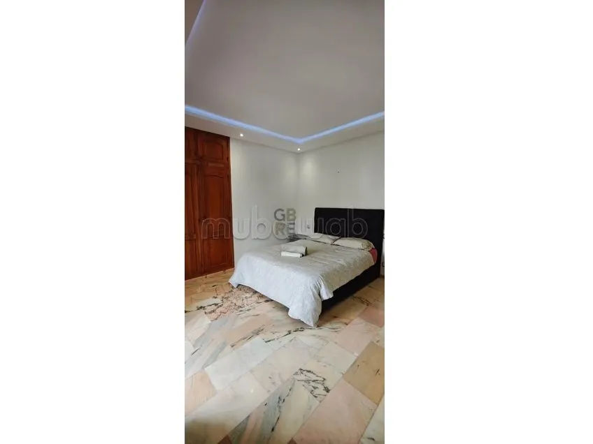Villa avec piscine de prestige meublée à louer à L’Orangeraie de Souissi - الرباط (4)