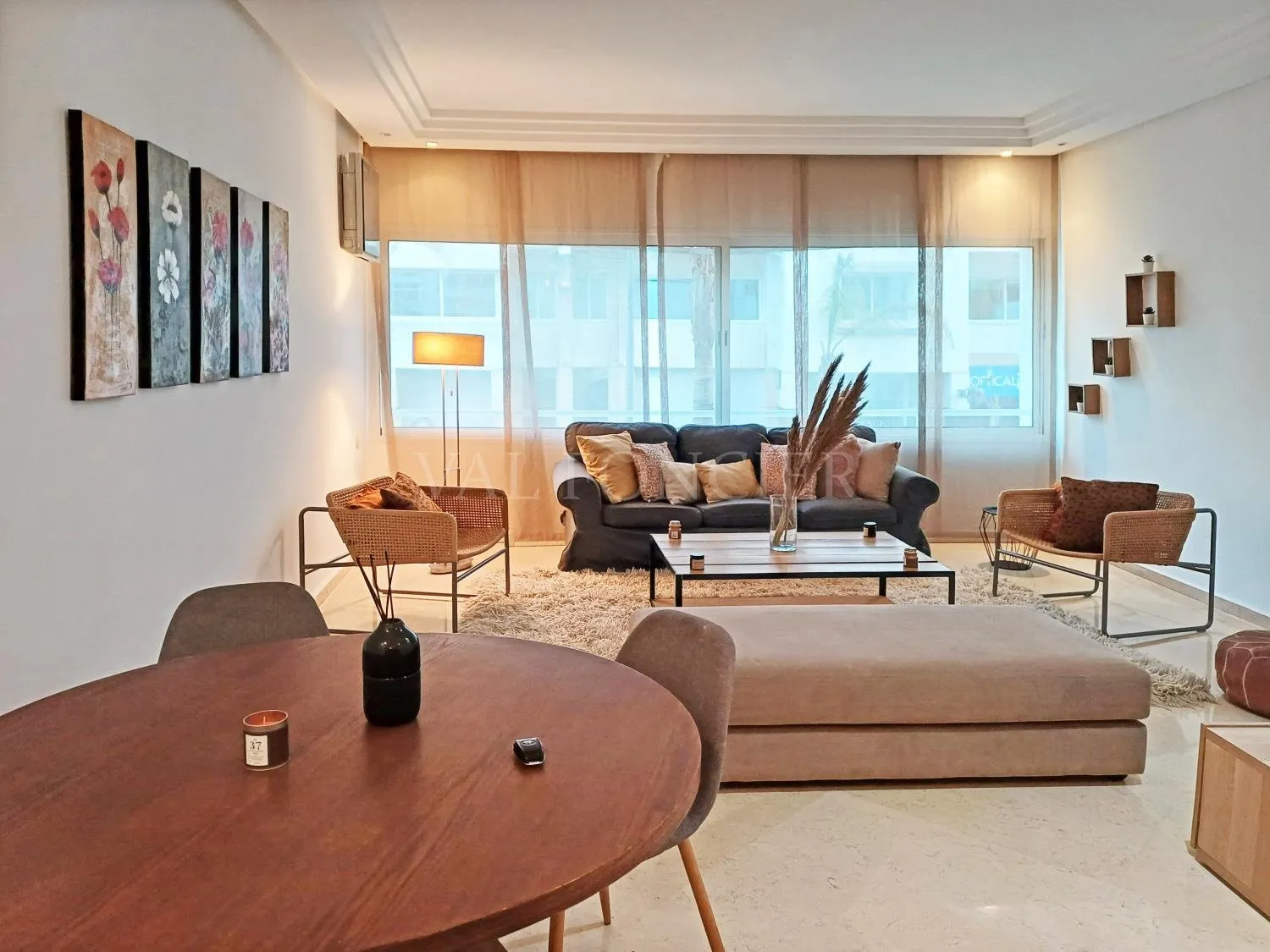 Location appartement rénové 2chambres avec terrasse, Gauthier, Casablanca - الدار البيضاء