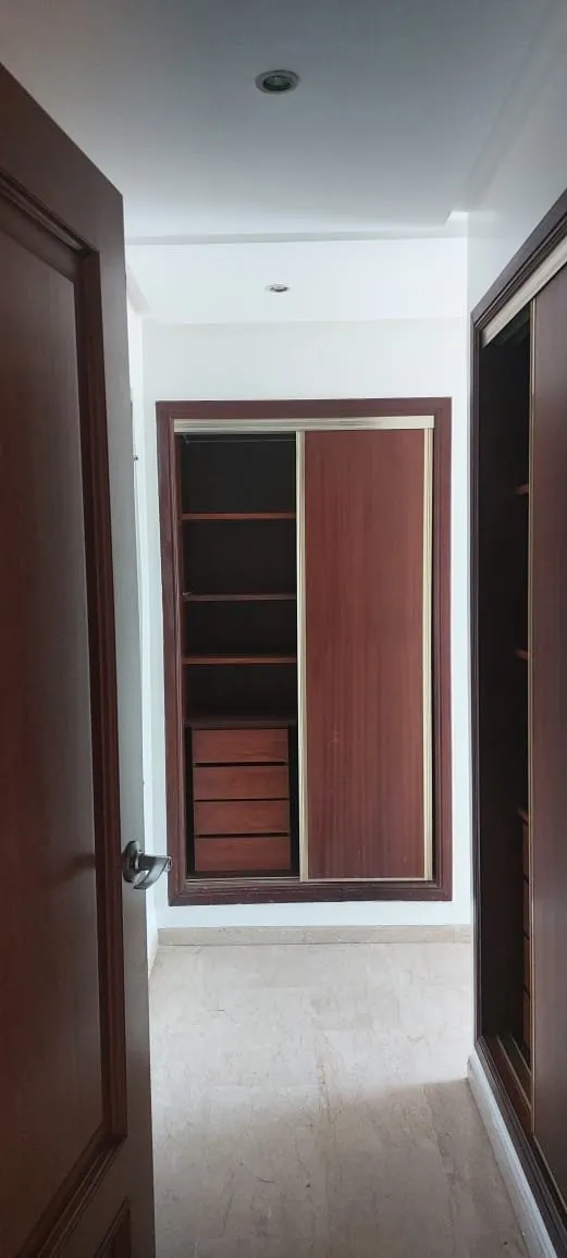 BEL APPT VIDE EN LOCATION -PALMIER- - الدار البيضاء (2)