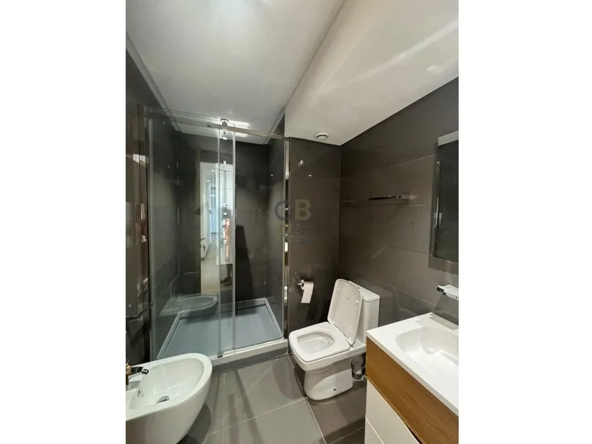 Très bel appartement sans vis-à-vis dans une résidence sécurisée en location à Hay Riad - الرباط (2)