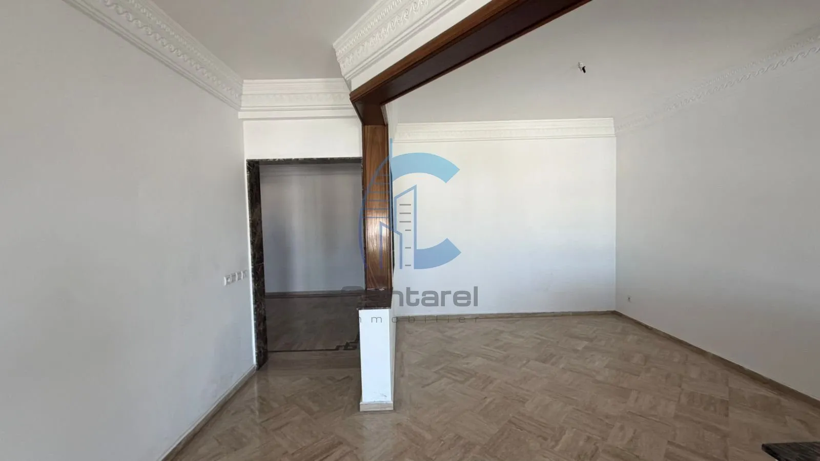 TRIANGLE D’OR – Superbe Appartement de 230 m² avec Terrasse, Cheminée et Sans Vis-à-Vis - الدار البيضاء (3)