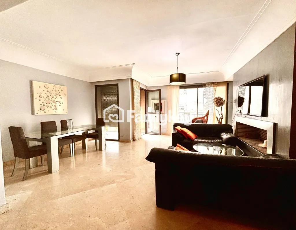 Appartement de 120 m² à Casablanca - الدار البيضاء (2)
