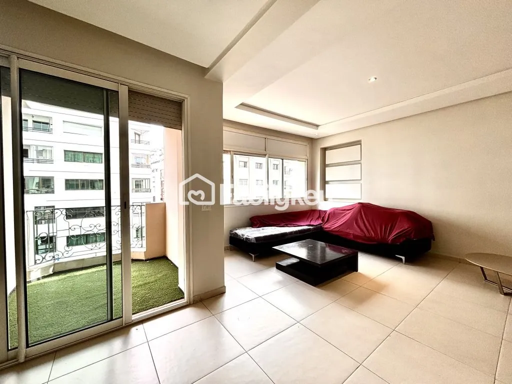 Appartement de 150 m² à Casablanca - الدار البيضاء (2)