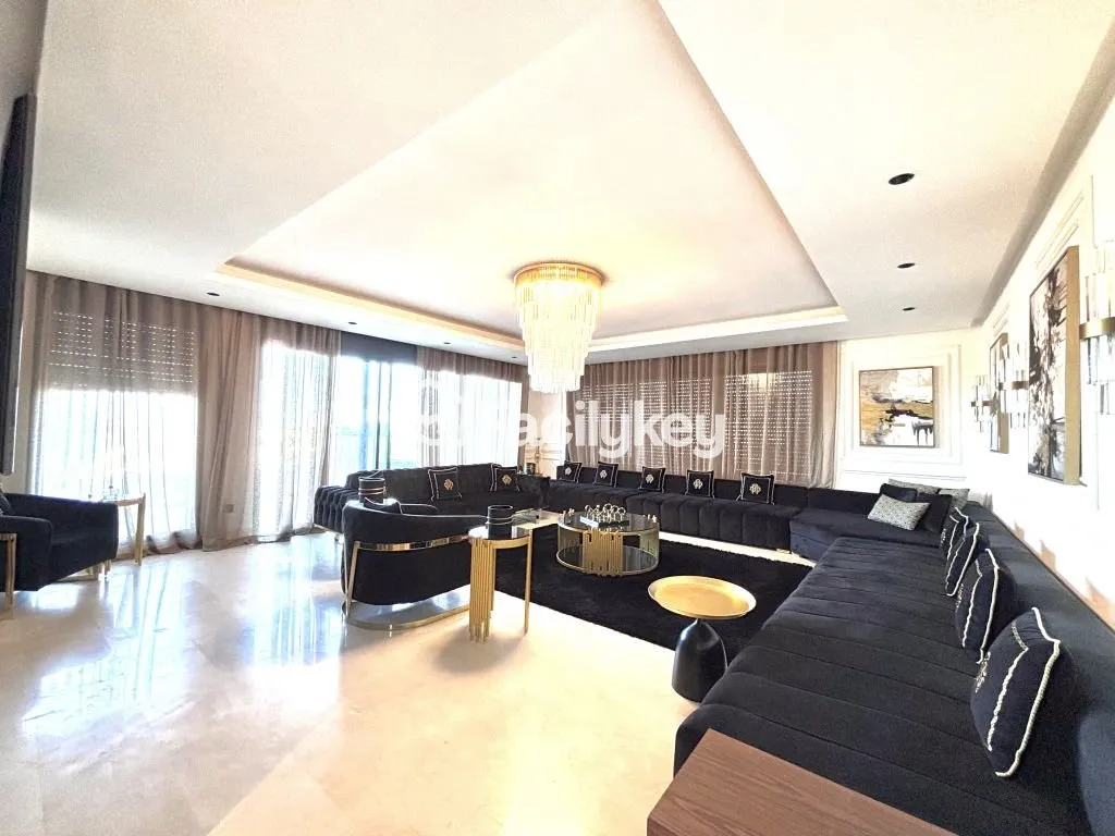 Appartement de 280 m² à Casablanca - الدار البيضاء (3)