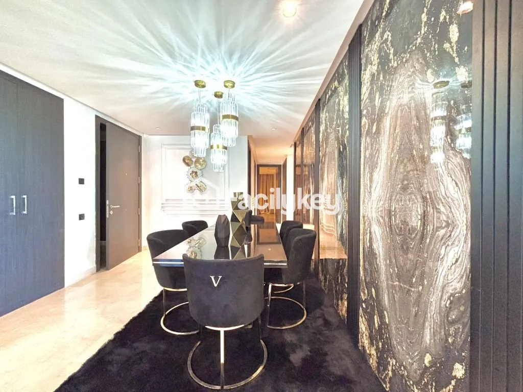 Appartement de 280 m² à Casablanca - الدار البيضاء (4)