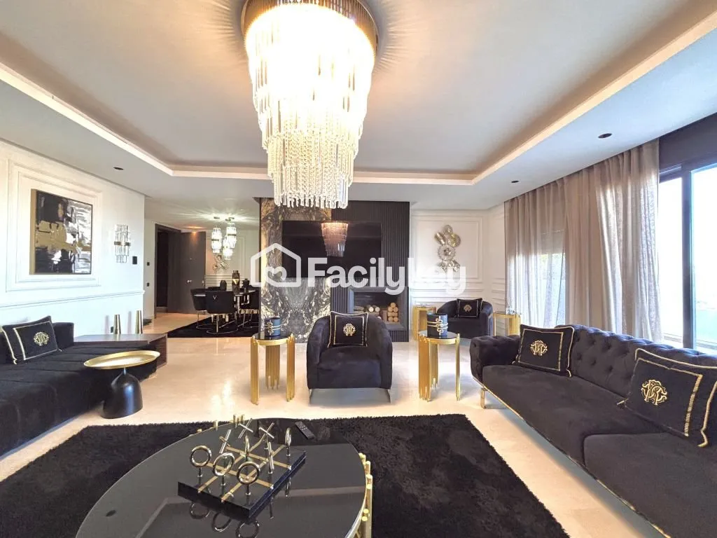 Appartement de 280 m² à Casablanca - الدار البيضاء (2)