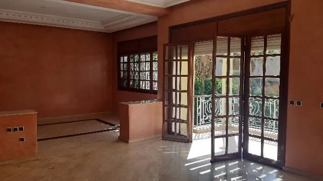 Villa vide à louer à Californie - الدار البيضاء (3)