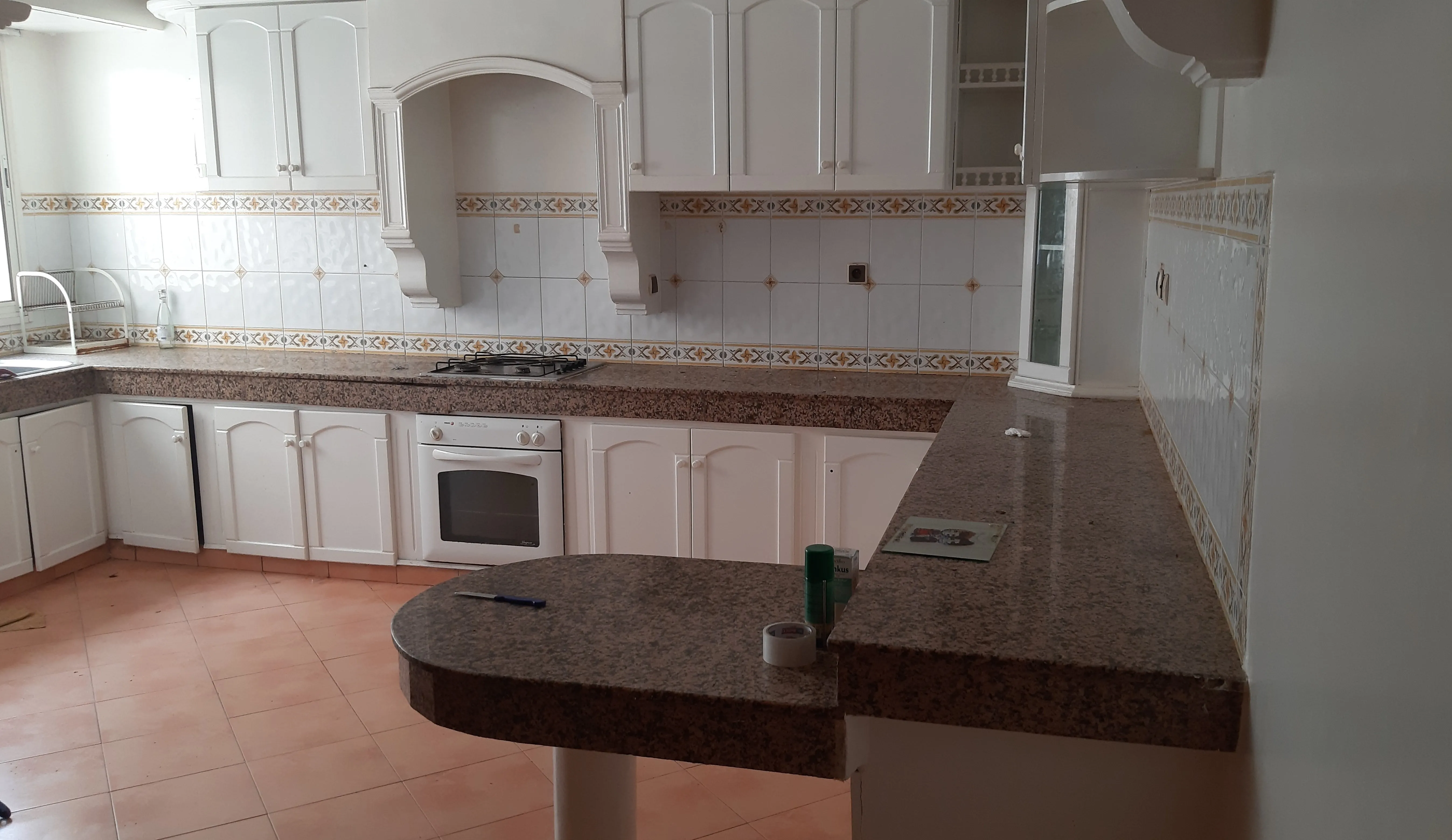 Appartement vide à louer à Racine - الدار البيضاء