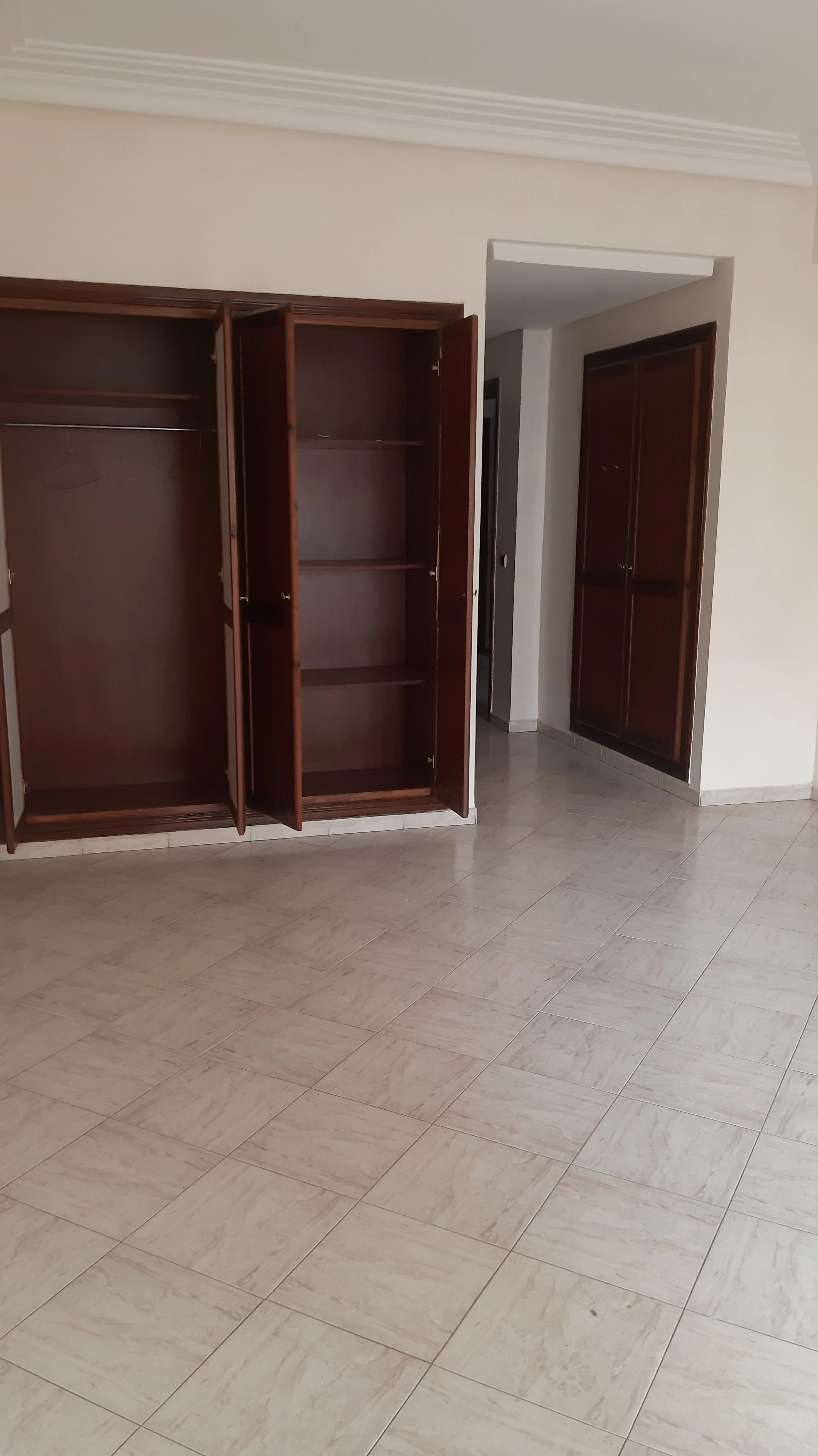 Appartement vide à louer à Racine - الدار البيضاء (4)
