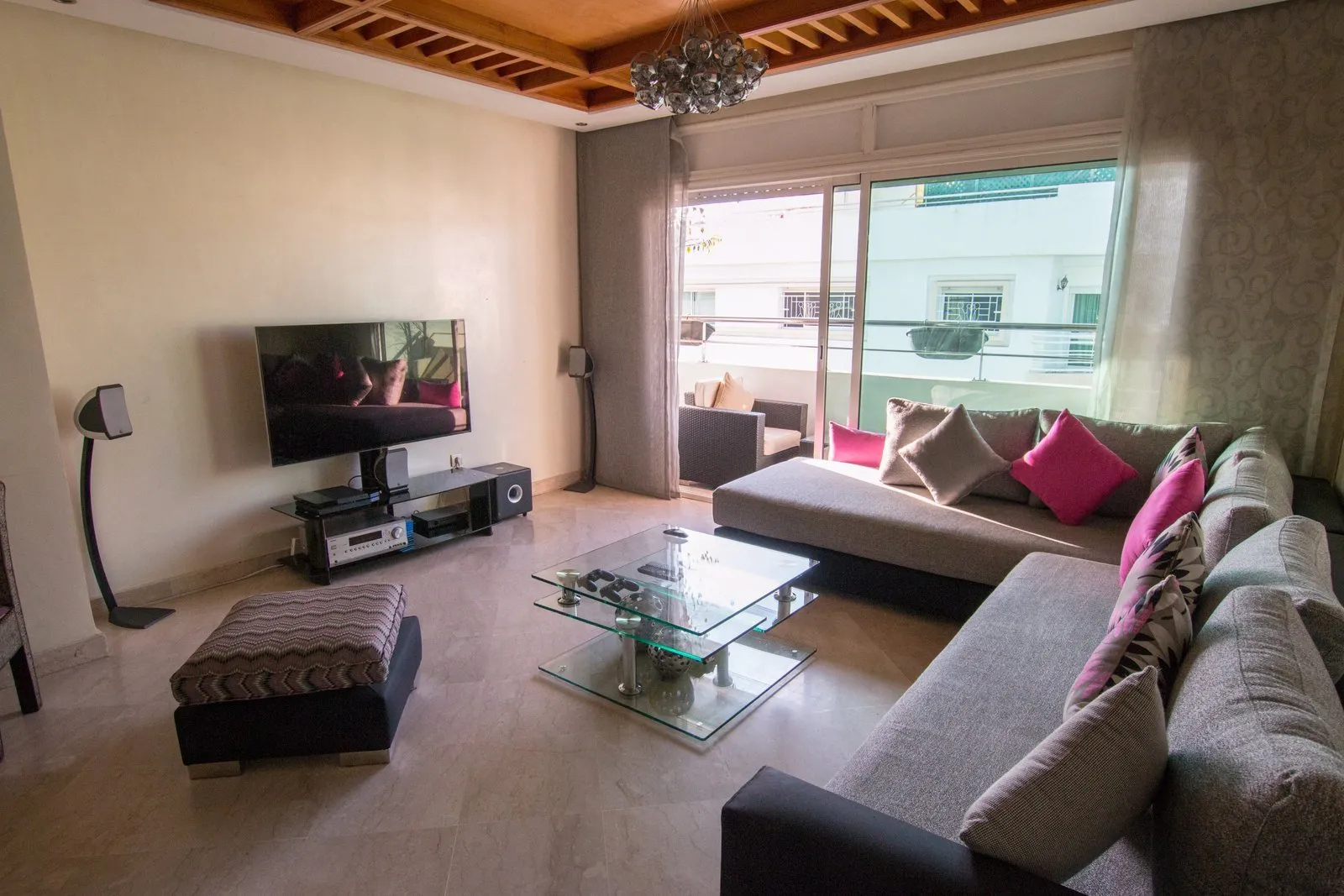 Appartement à louer meublé au Triangle d'Or - الدار البيضاء