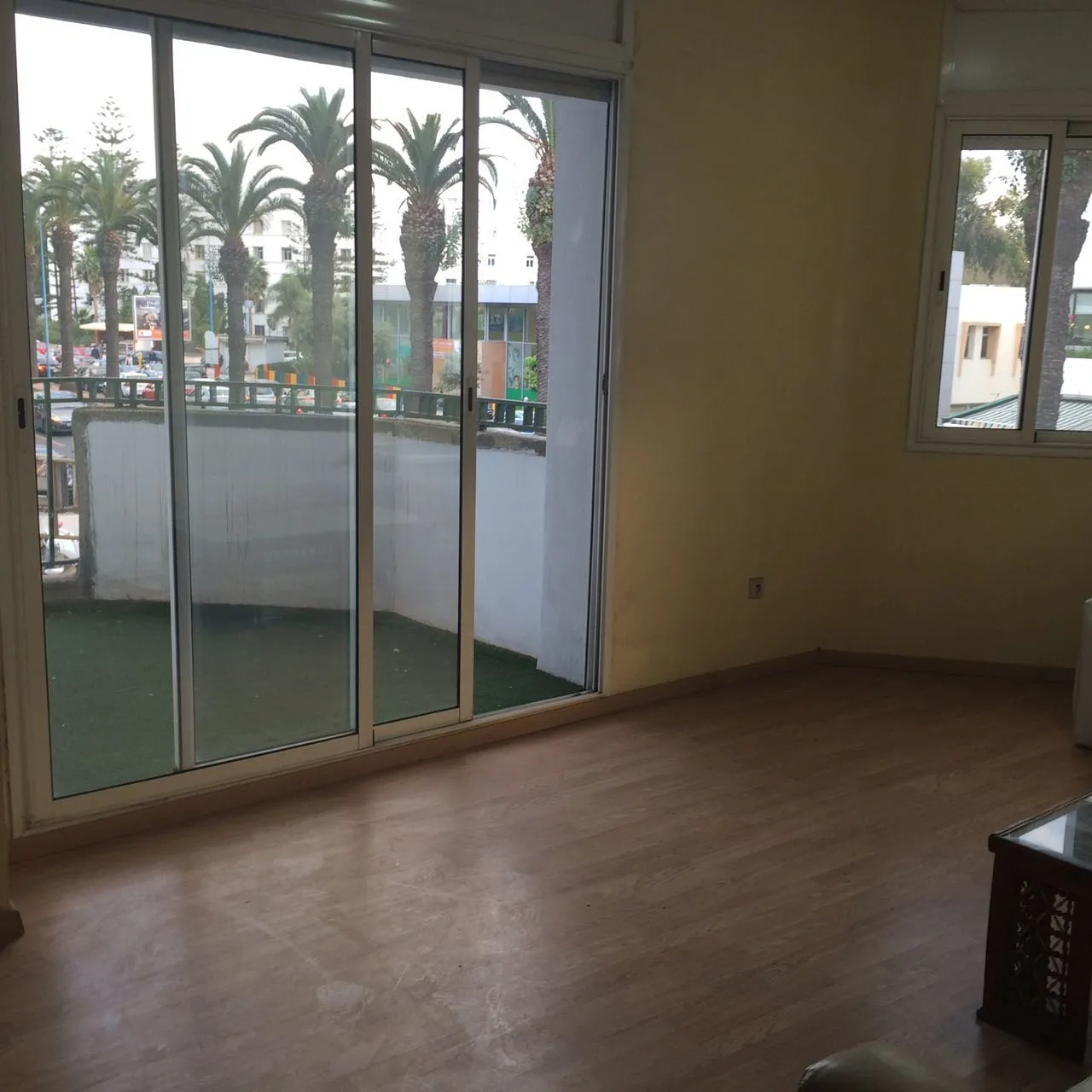 Appartement Refait à louer vide à Ghandi - الدار البيضاء (3)