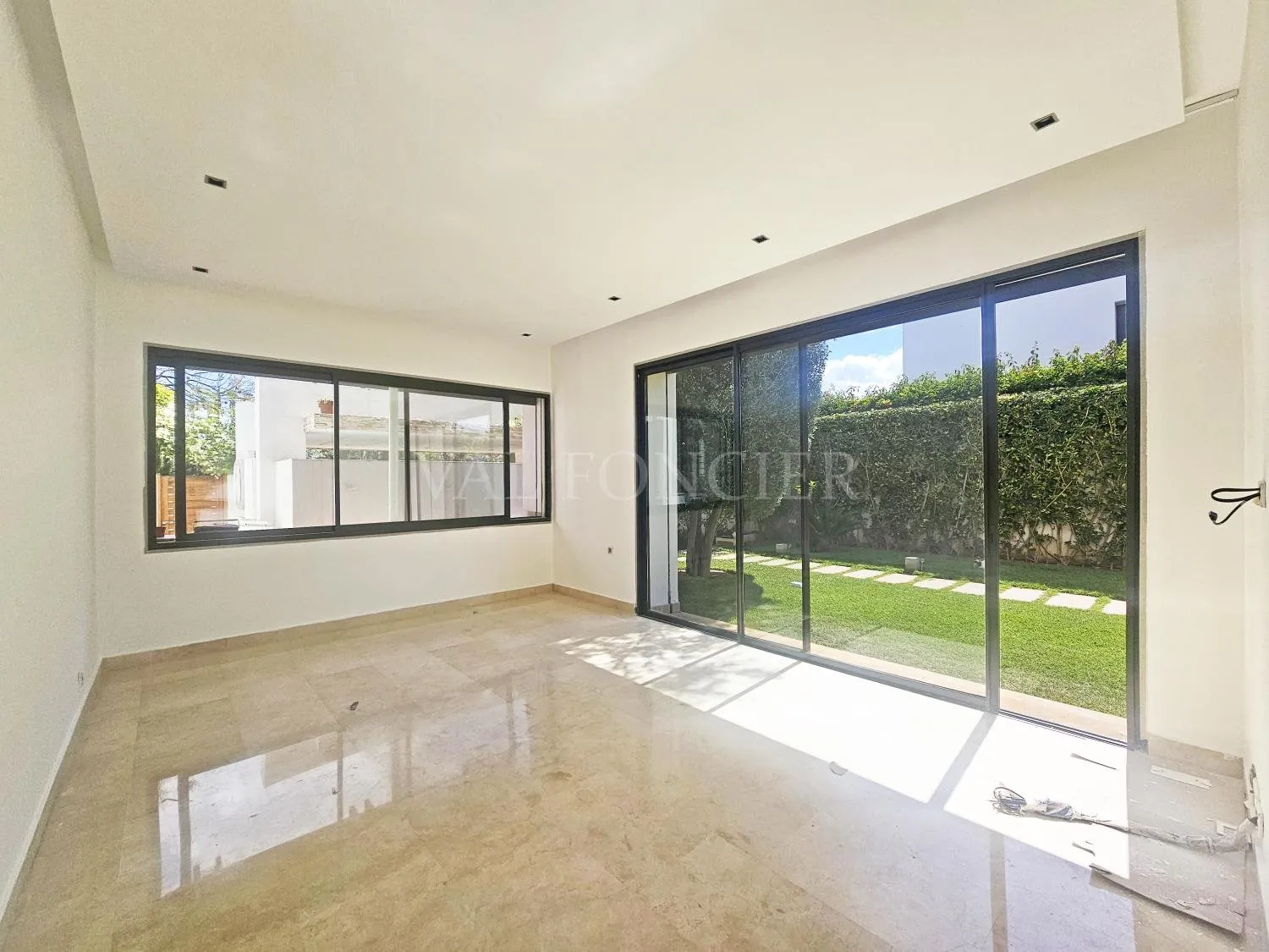 Location Somptueuse villa 600m2 avec piscine, Bouskoura ville Verte - الدار البيضاء (3)