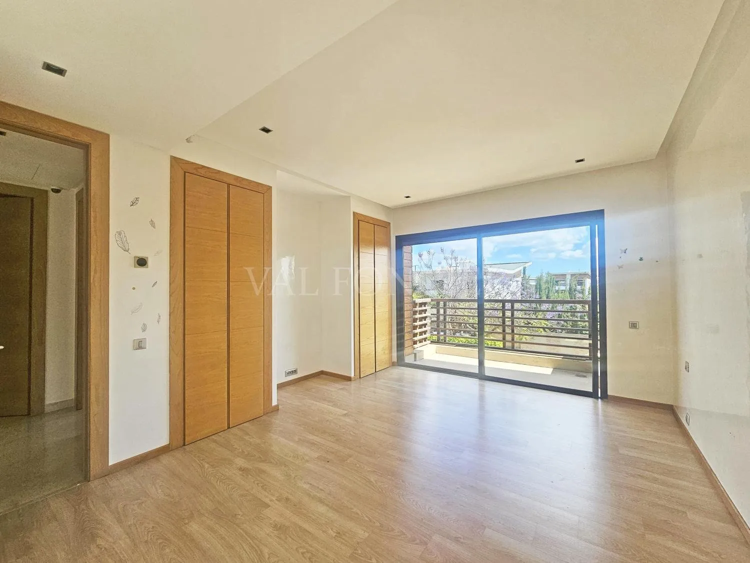 Location Somptueuse villa 600m2 avec piscine, Bouskoura ville Verte - الدار البيضاء (4)